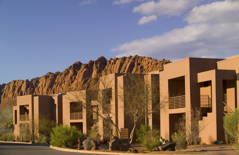 Exterior view of Red Mountain Resort & Spa.