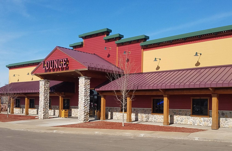 Exterior view of Sevenwinds Casino, Lodge & Convention Center.