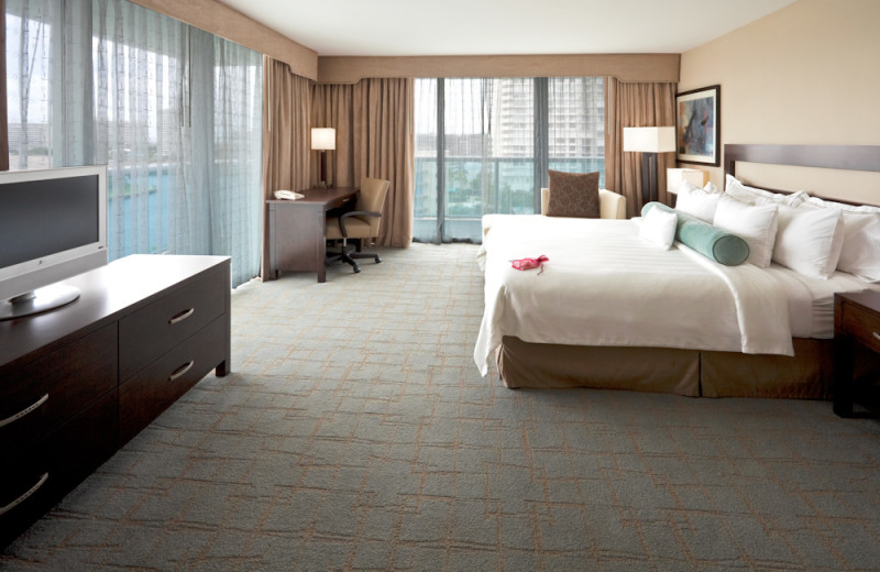 Guest room at Crowne Plaza Hollywood Beach Resort.
