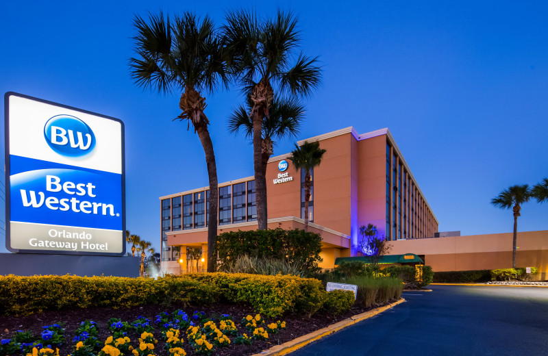 Exterior view of Best Western Orlando Gateway.