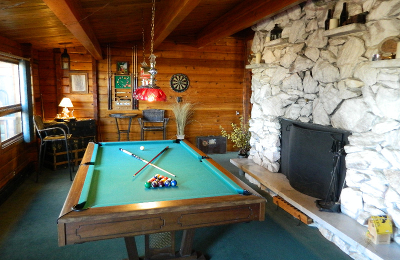 Billiards at Eldora Lodge.