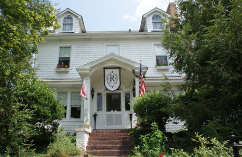 Robin's Nest Bed & Breakfast (Mt Holly, NC) Resort Reviews