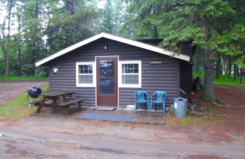 Exterior View Crow Wing Crest Lodge