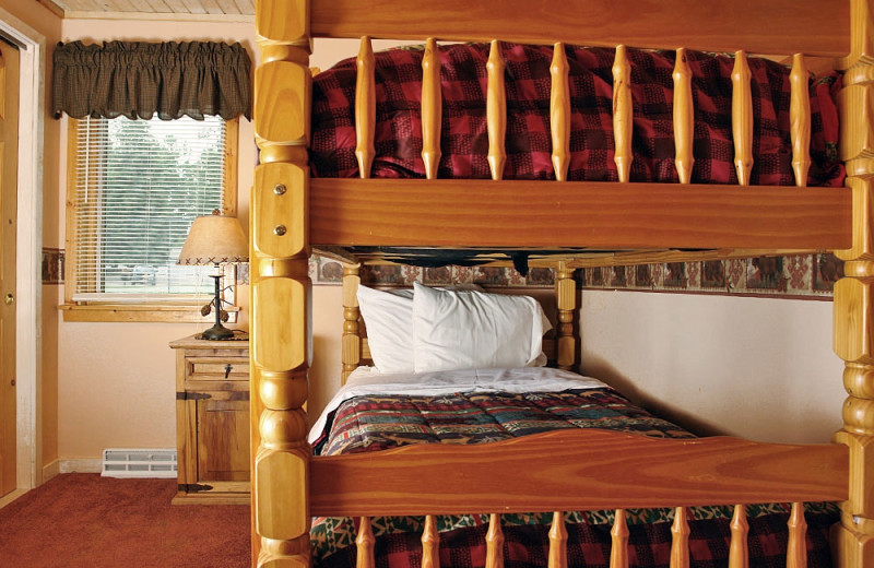 Cottage bedroom at The Beacons of Minocqua.