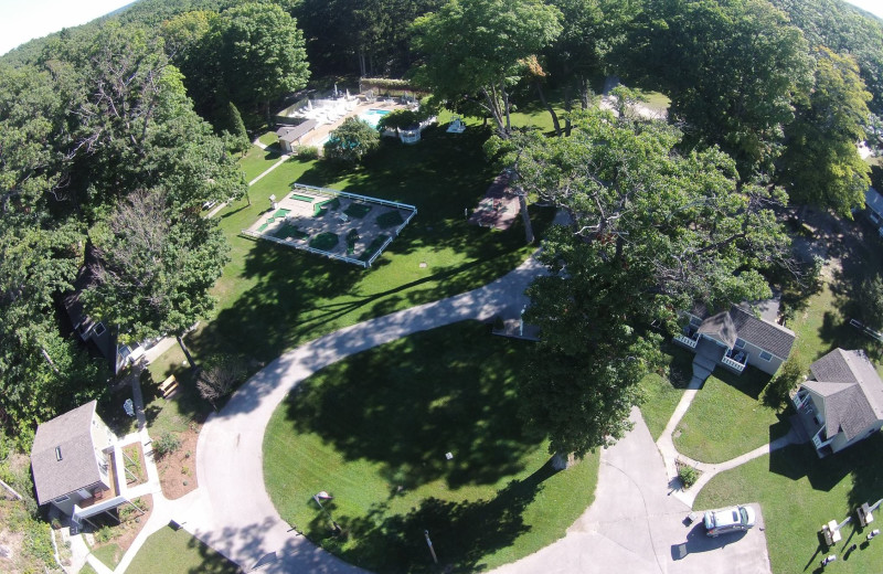 Aerial view of Michillinda Beach Lodge.