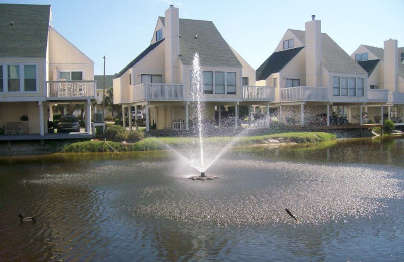 Fountain view at Sandpiper Cove.