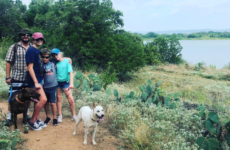 Family hiking at Canyon of the Eagles Nature Park & Resort.
