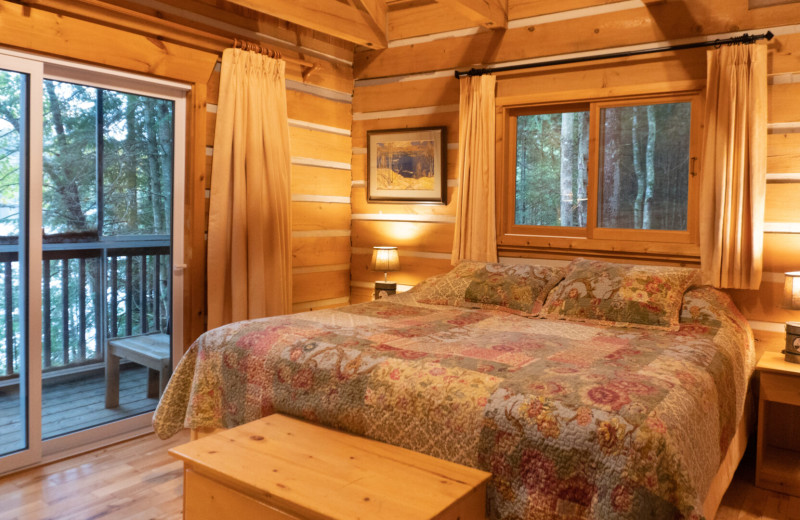 Cabin bedroom at Bartlett Lodge.