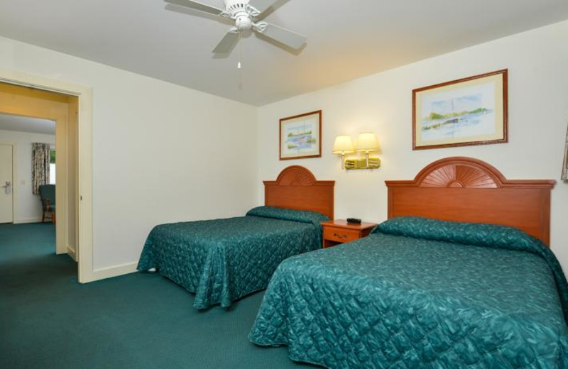 Guest room at Bar Harbor Motel.