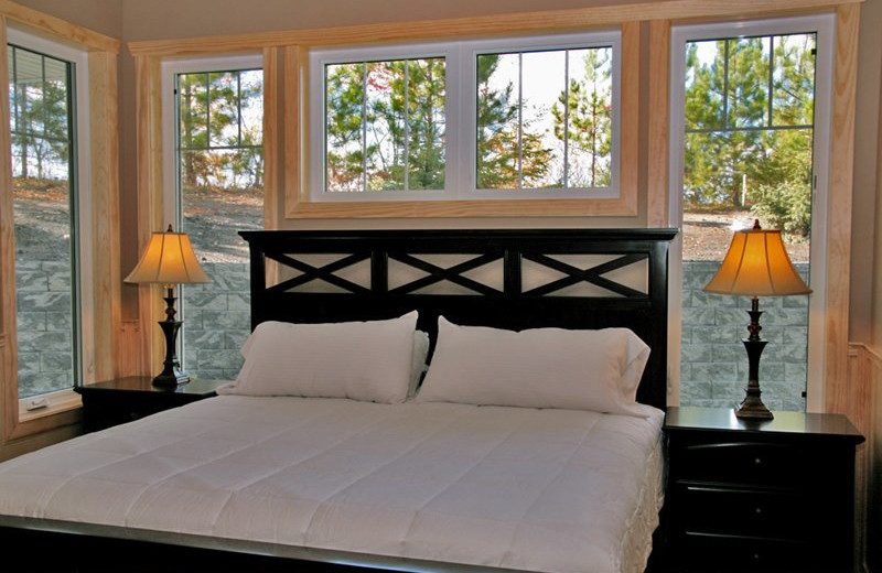 Twin Home bedroom at Blue Water Lodge.