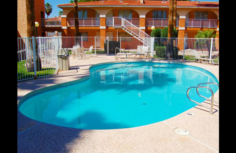 Pool at Windsor Palms.