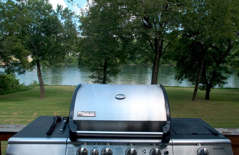 Guest grill at Norfork Resort & Trout Dock.