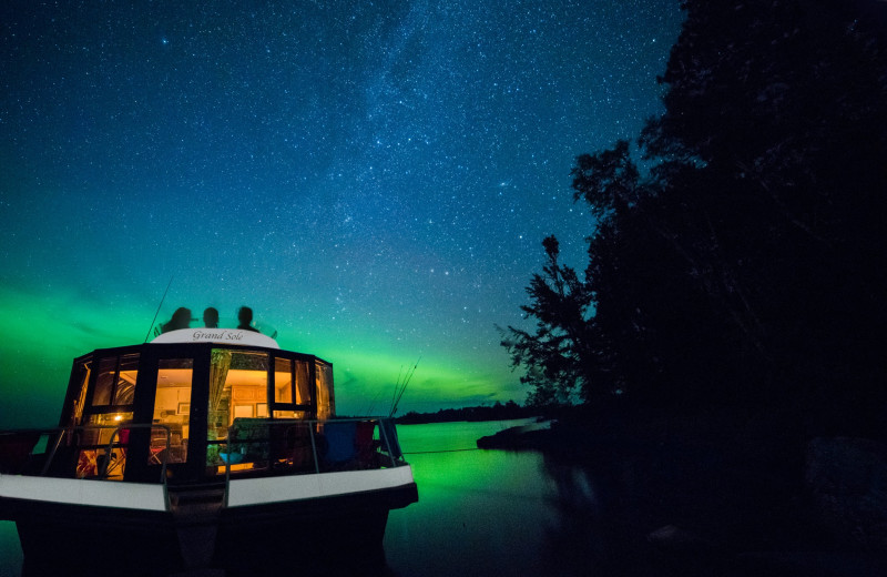 Houseboat at Voyagaire Lodge and Houseboats.