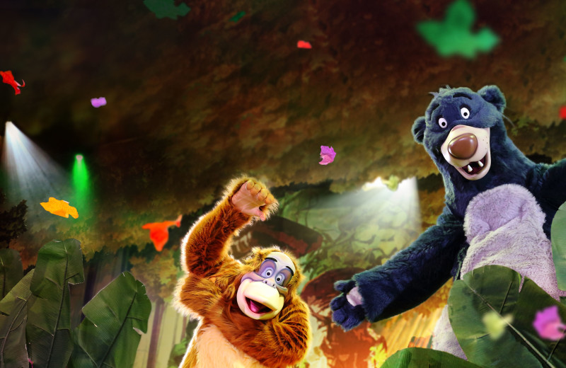 Theater shows at Disneyland Resort Paris.