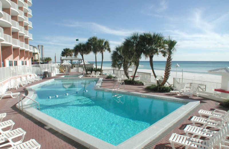 Outdoor pool at Palmetto Inn & suites.