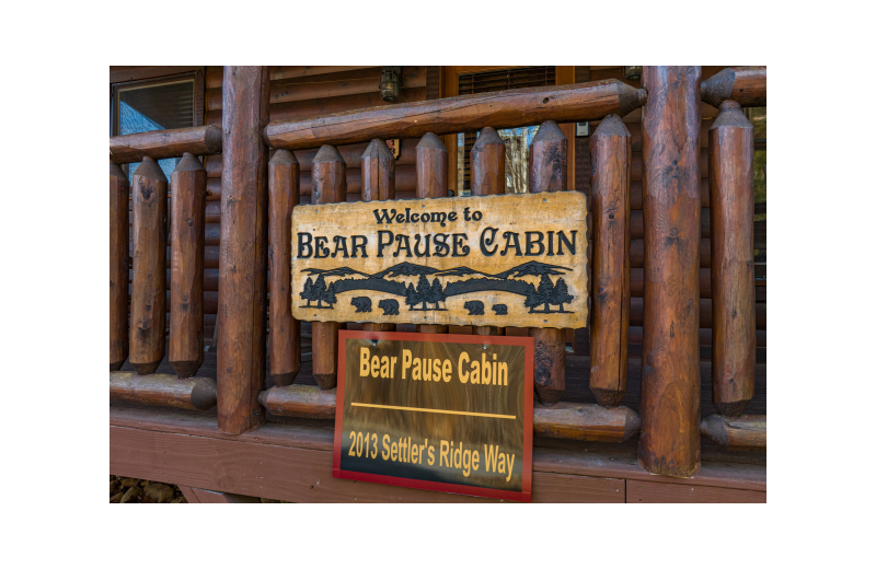 Exterior view of American Patriot Getaways - Bear Pause Cabin.