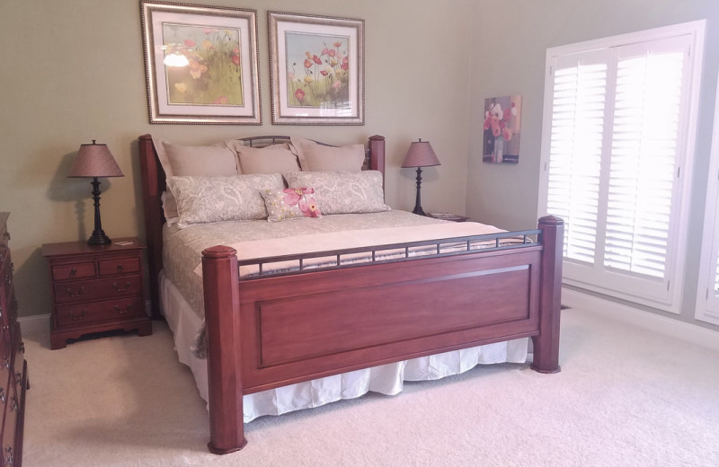 Rental bedroom at Mariners Landing.