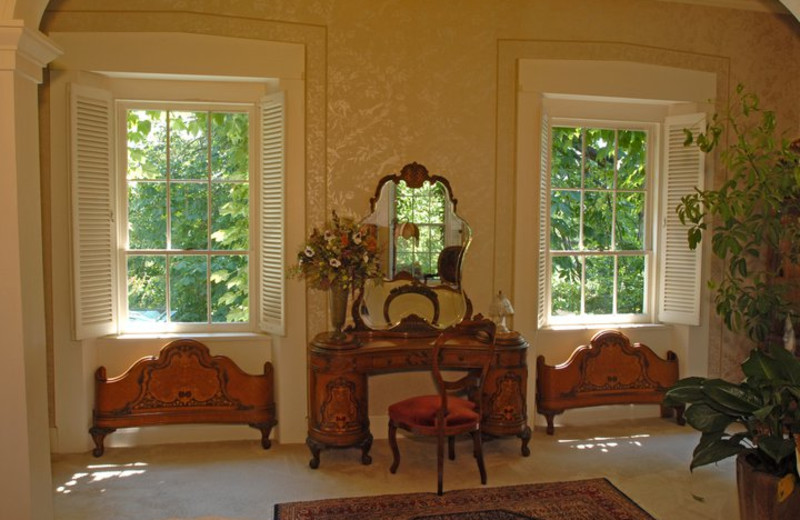 Interior view of Morgan-Samuels Inn.