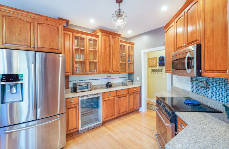 Rental kitchen at Chattanooga Vacation Rentals.