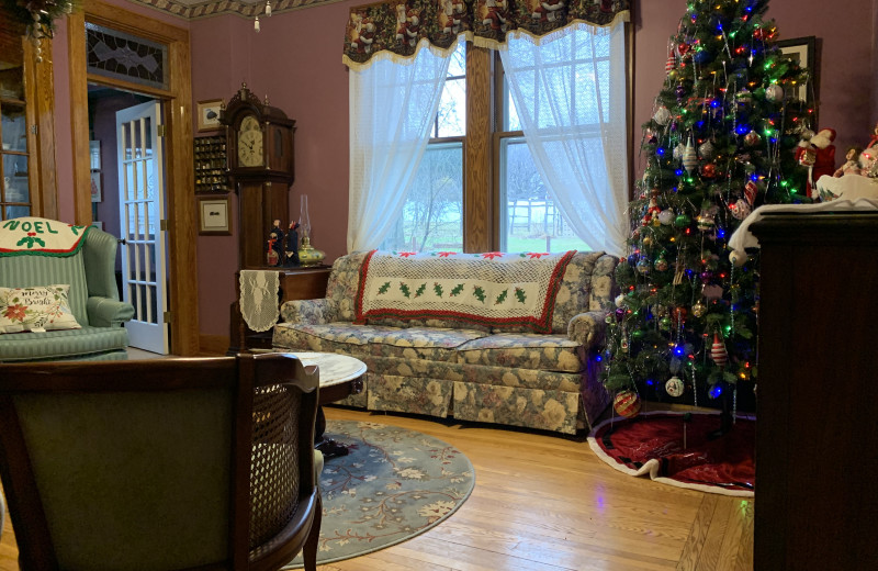 Living room at Quill Haven Country Inn.