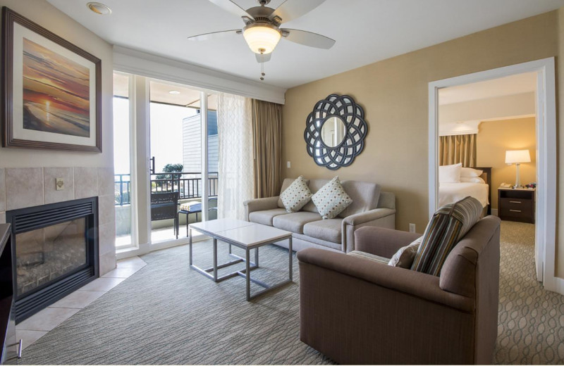 Guest room at Carlsbad Seapointe Resort Condos.