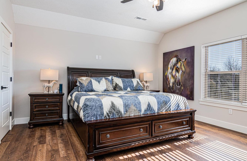 Rental bedroom at Amazing Branson Rentals.