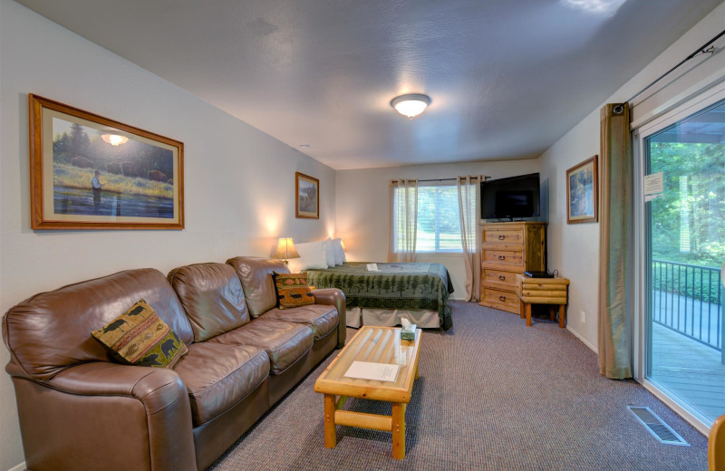 Cabin living room at Morrison's Rogue River Lodge.