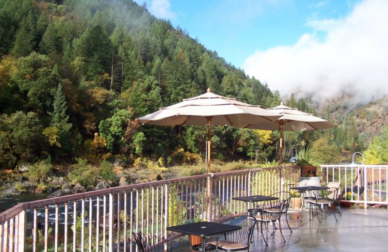 Patio at Strawhouse Resorts.