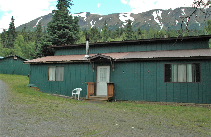 Cabin 15 Alder Lower exterior at Gwin's Lodge & Kenai Peninsula Charter Booking Service.