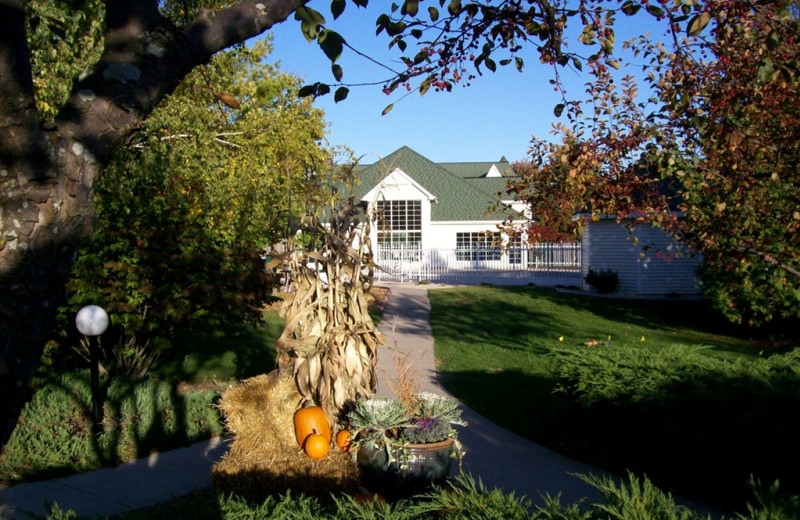 Exterior view of Pheasant Park Resort.