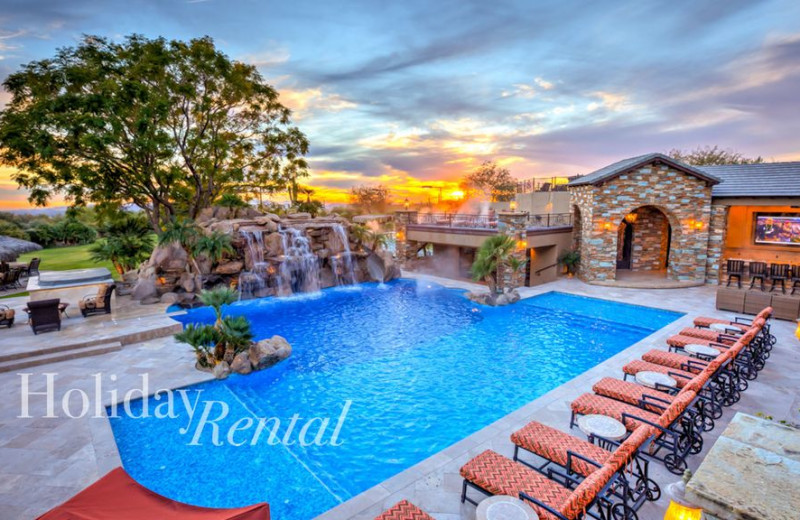 Rental pool at HolidayRental.com.