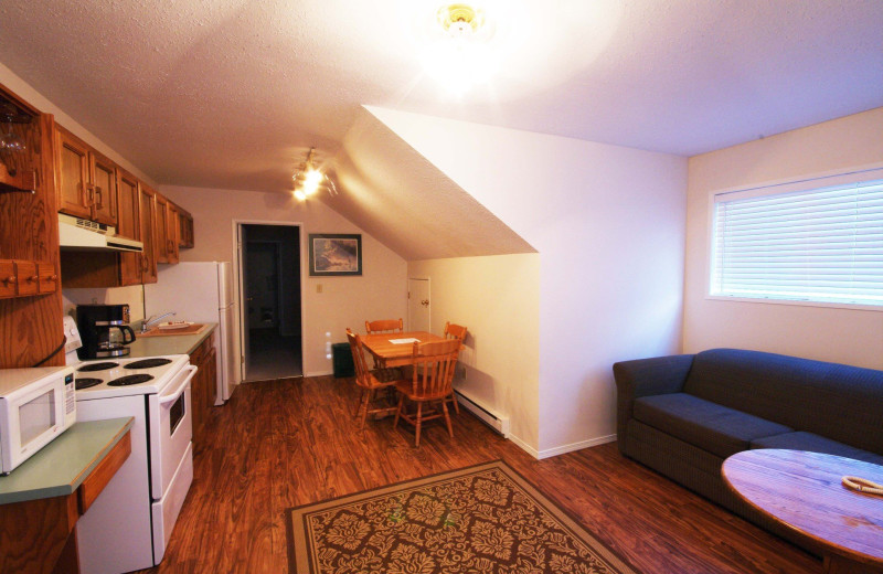 Guest Bedroom at South Thompson Inn & Conference Centre - The Stable Suites