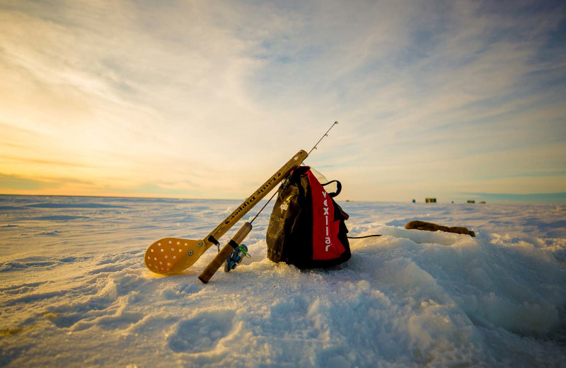 Ice fishing at River Bend's Resort & Walleye Inn.