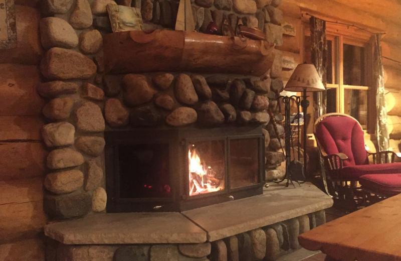 Cabin living room at Buckhorn on Caribou Lake.