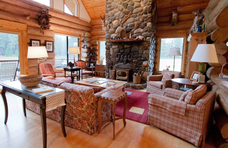 Cabin living room at Natapoc Lodging.