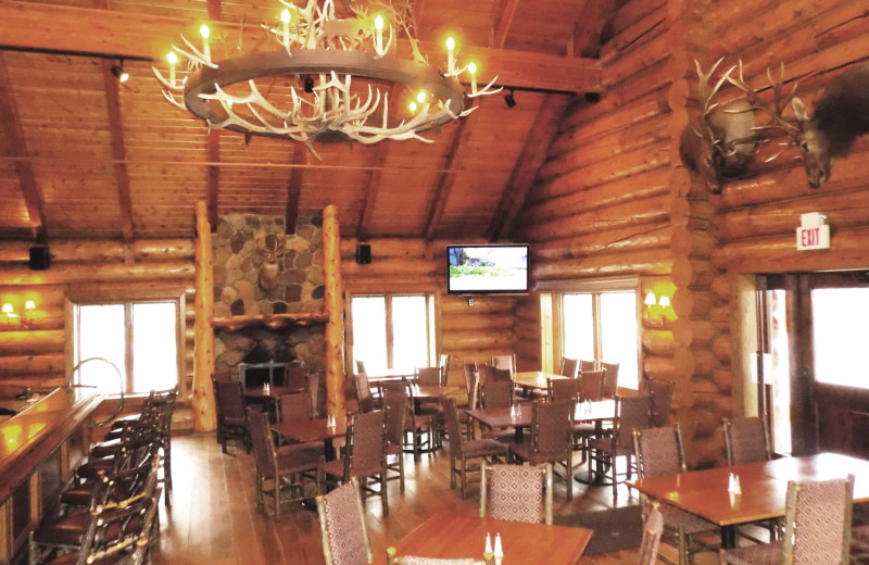 Dining at Garland Lodge and Resort.