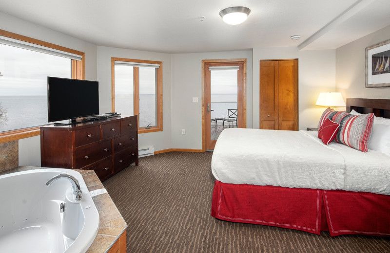 Guest bedroom at Beacon Pointe Resort.