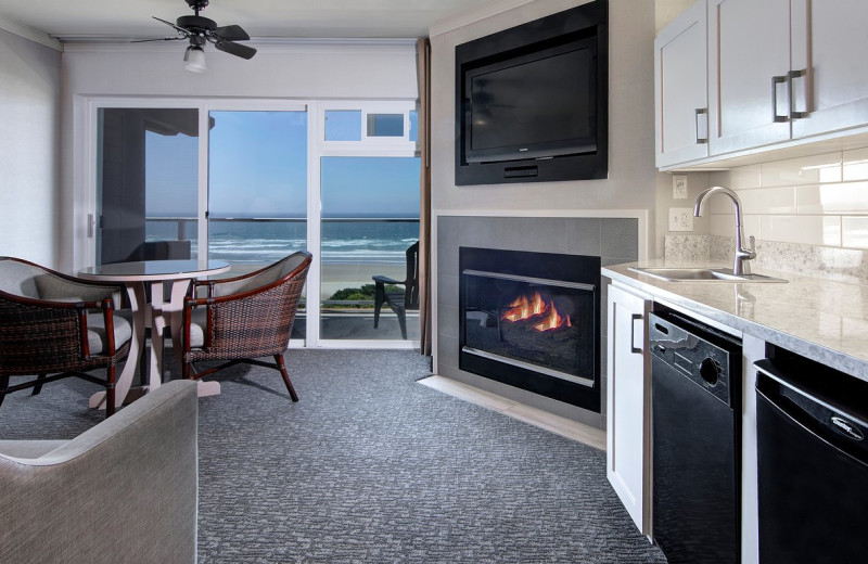 Guest living room at Hallmark Resort in Newport.