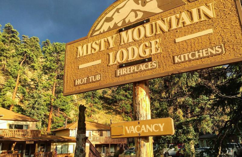 Exterior view of Misty Mountain Lodge.