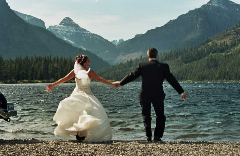 Wedding at Izaak Walton Inn.