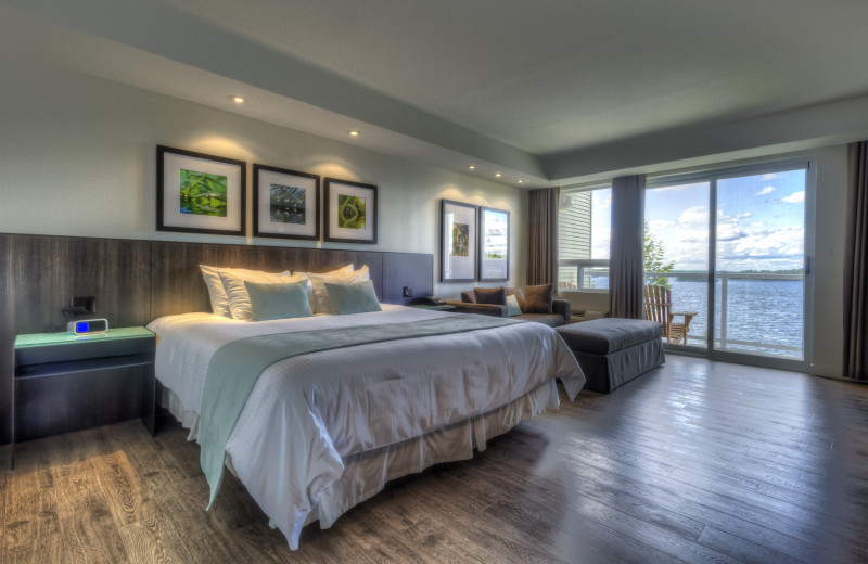 Guest room at Taboo Muskoka.