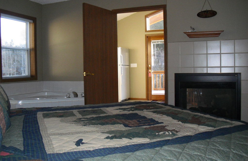 Guest room at Riverview Pines.