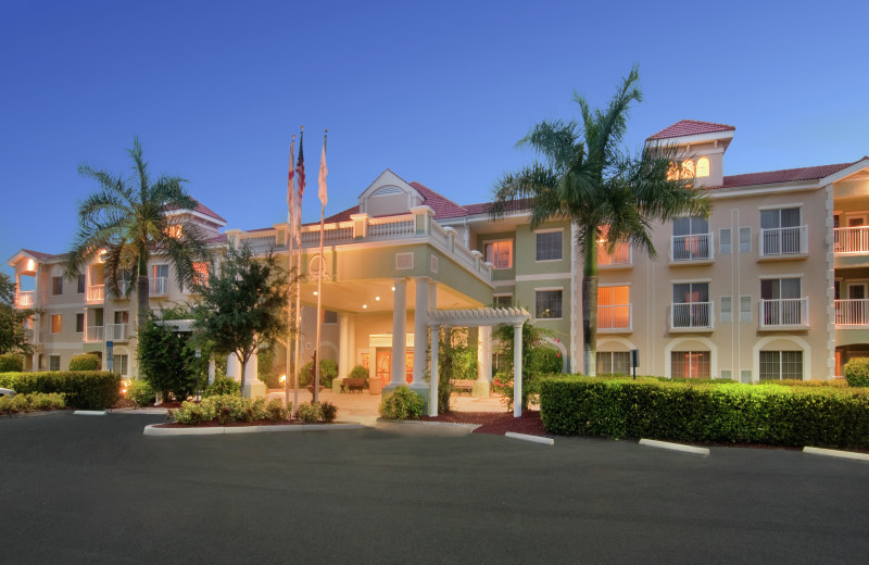 Exterior view of DoubleTree Suites by Hilton Hotel Naples.