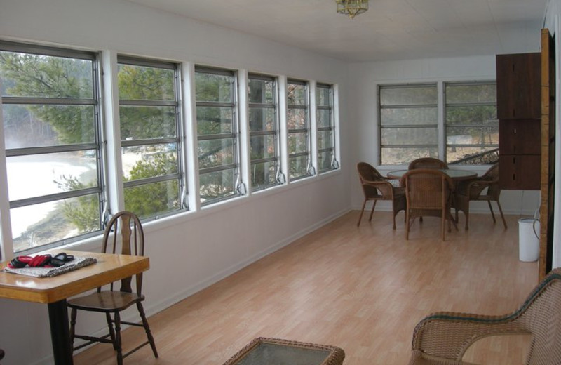 The Porch at Scharenberg's White Lake Golf Resort