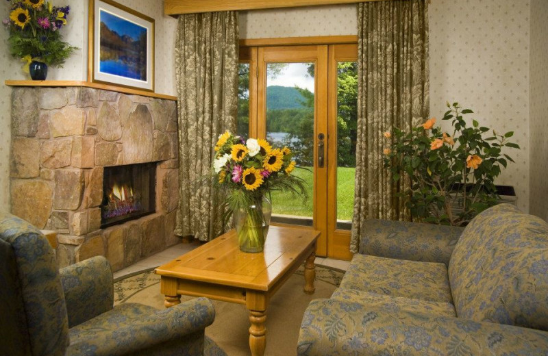 Guest suite at Golden Arrow Lakeside Resort.