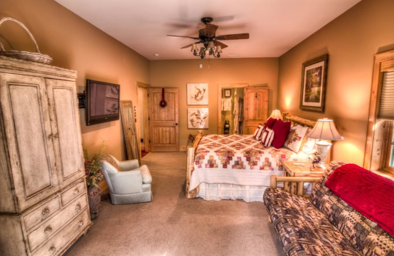 Guest room at The Lodge at River Run.