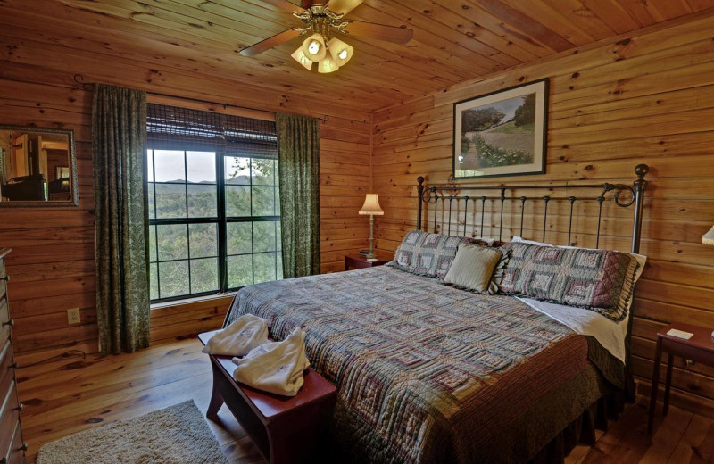 Cabin bedroom at Sliding Rock Cabins.