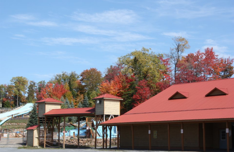 The grounds at Water's Edge Inn & Conference Center.