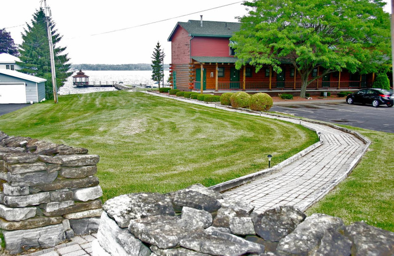 Exterior view of Stone Fence Resort.