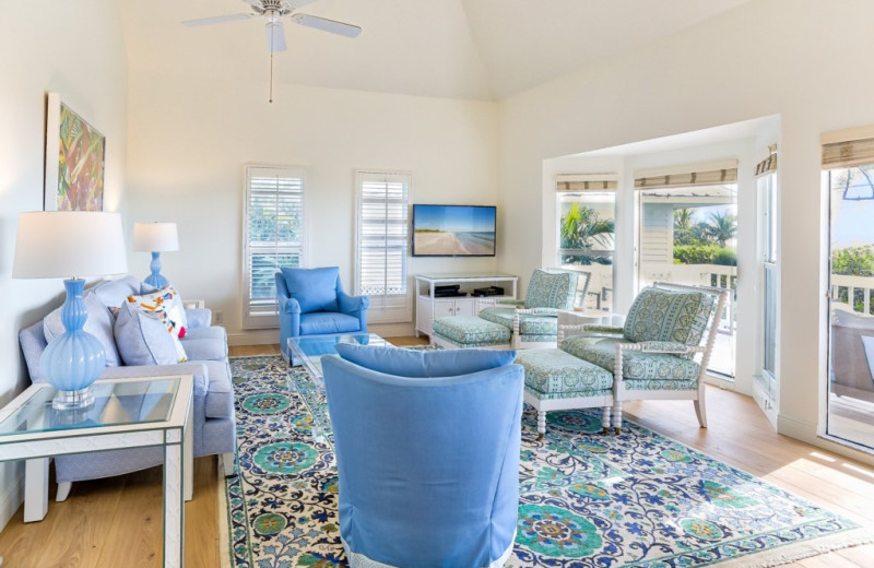 Rental living room at Kingfisher Vacations, Inc.